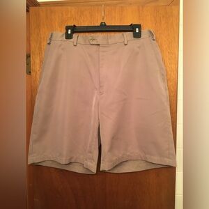 Jos. A. Bank Leadbetter Golf shorts mens size 34 Reg Tan Khaki